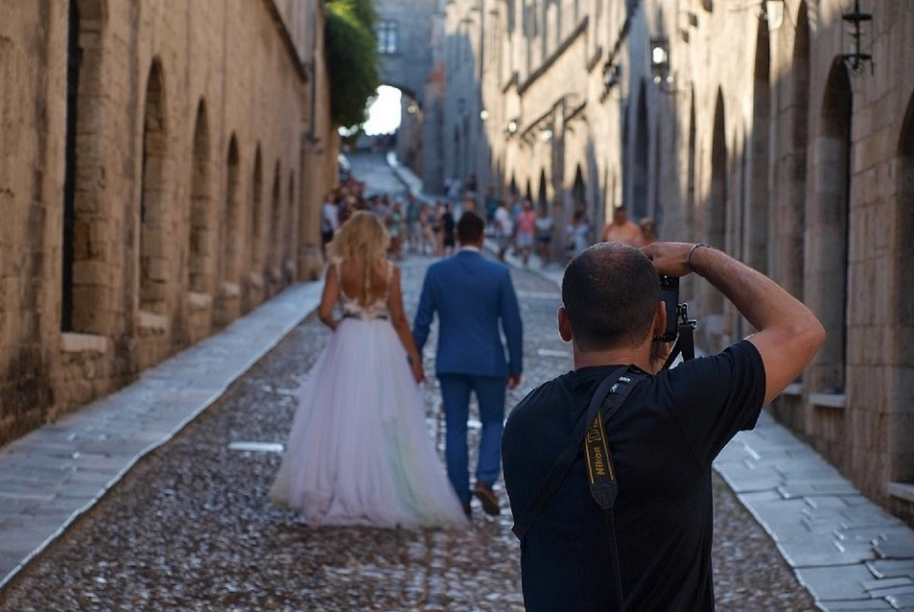 wedding photographer